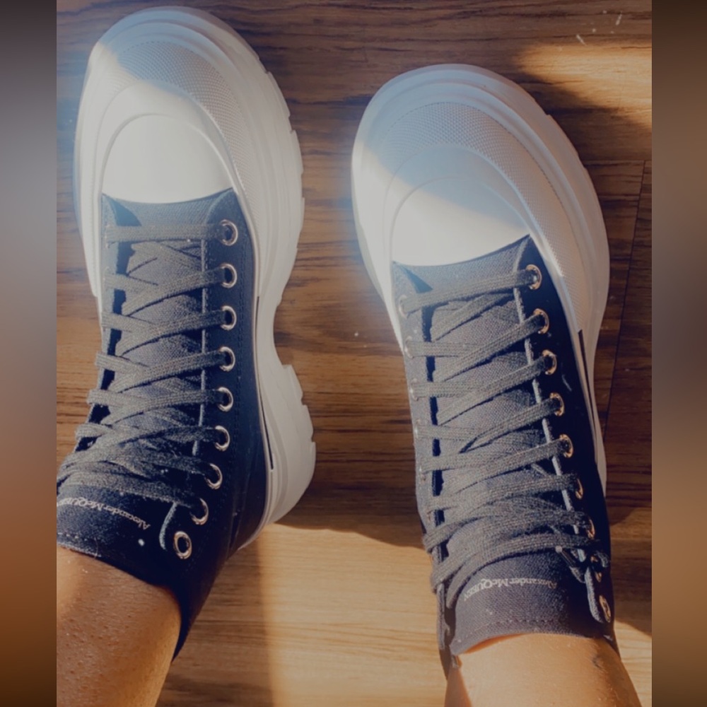 AUTHENTIC Alexander McQueen BOOTS